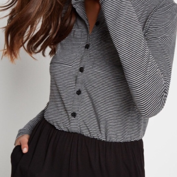 BCBGeneration Romper long sleeve navy stripes - Picture 2 of 8